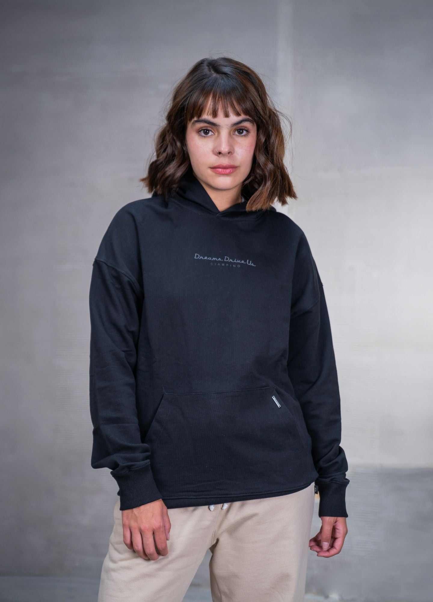 Hoodie Dreams - Negro (N)