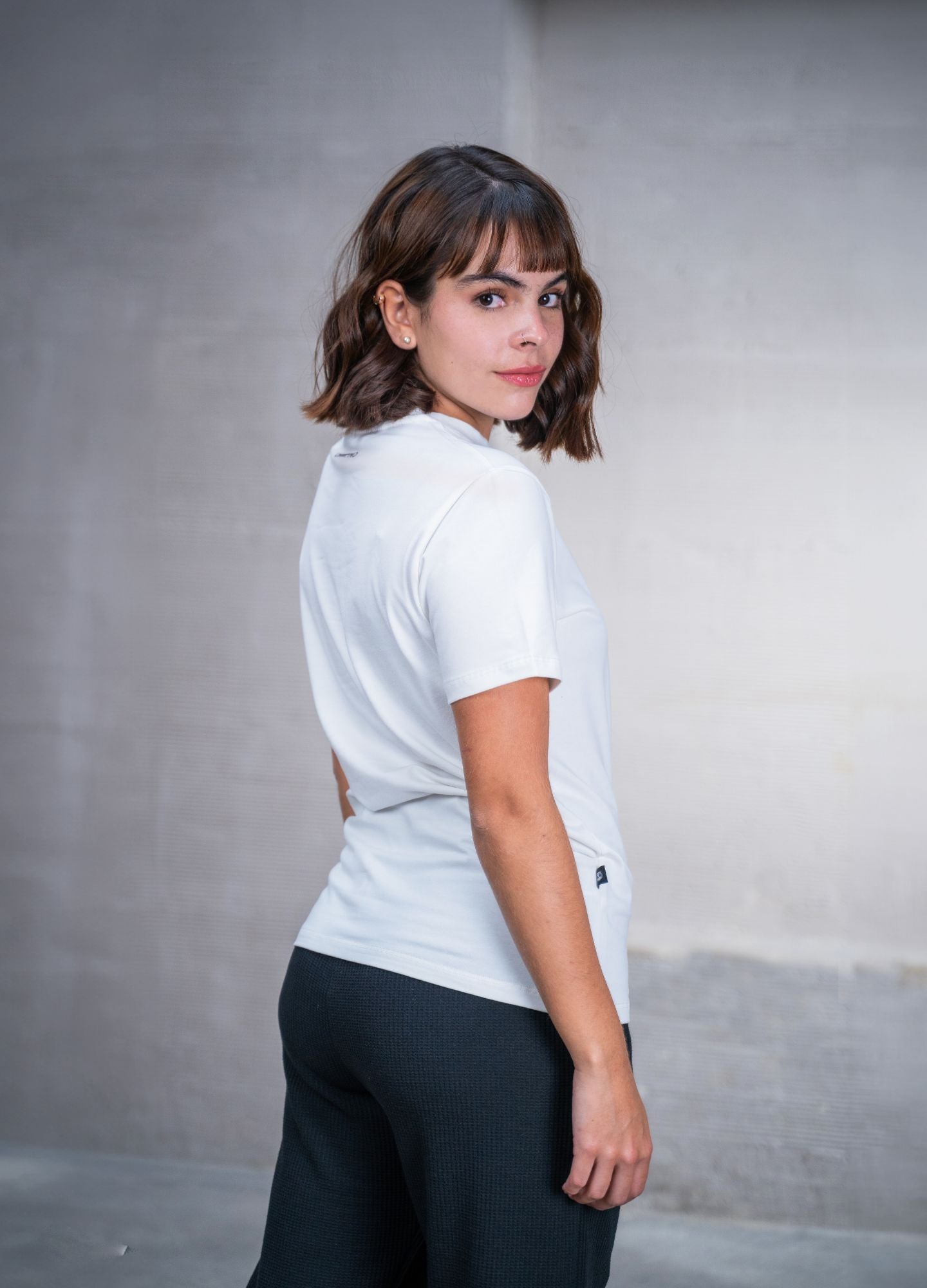 Fast Bunny Regular – Marfil