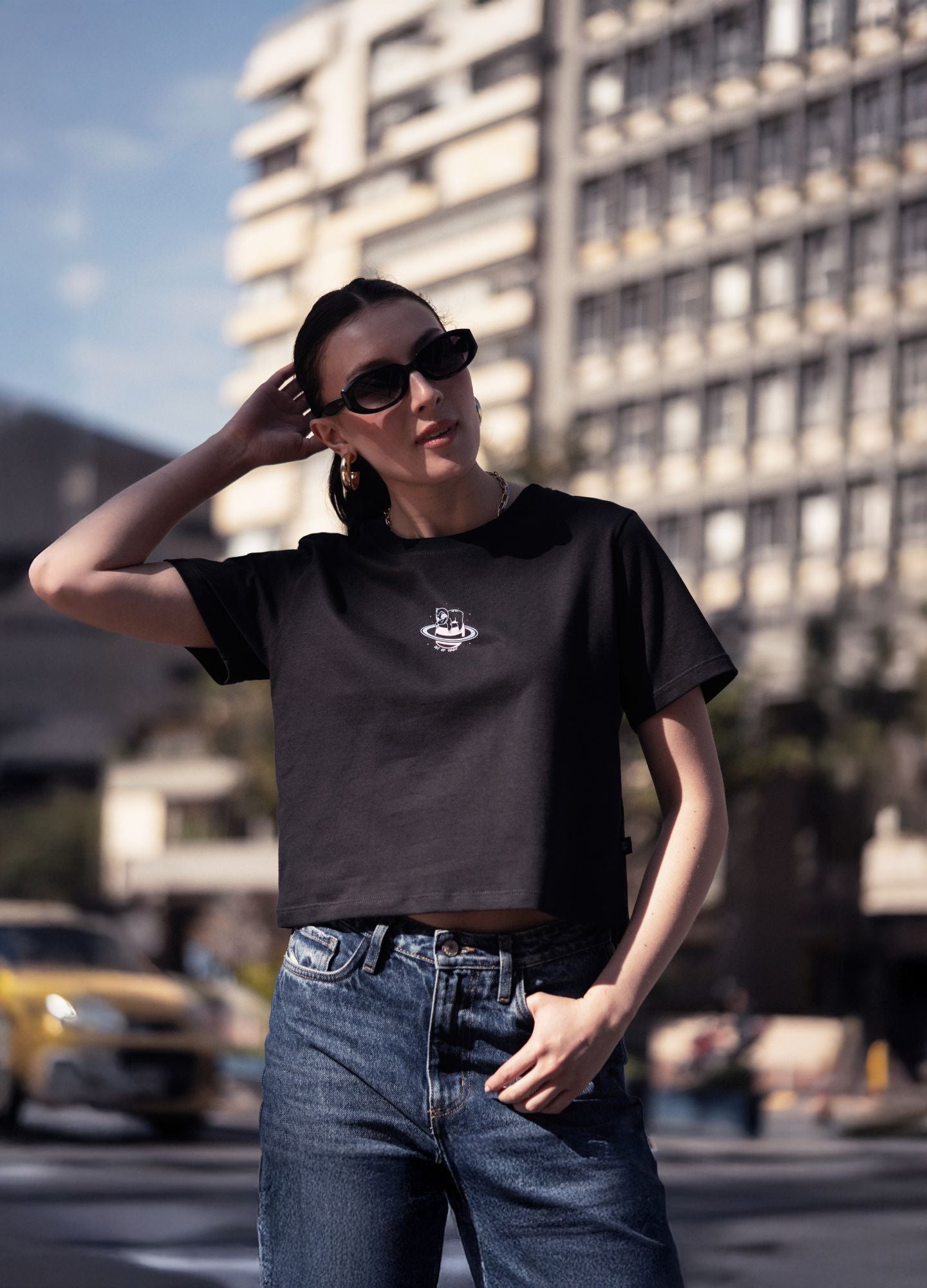 Orbit Crop Top – Negro