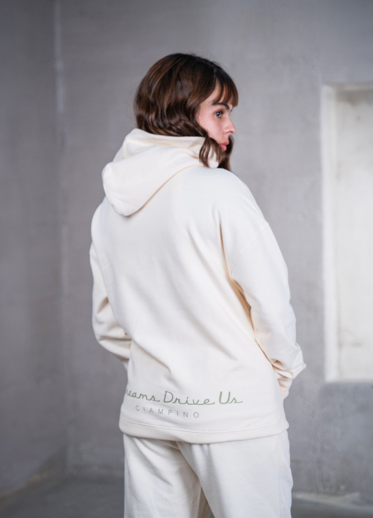 Hoodie Dreams - Crema - CIAMPINO