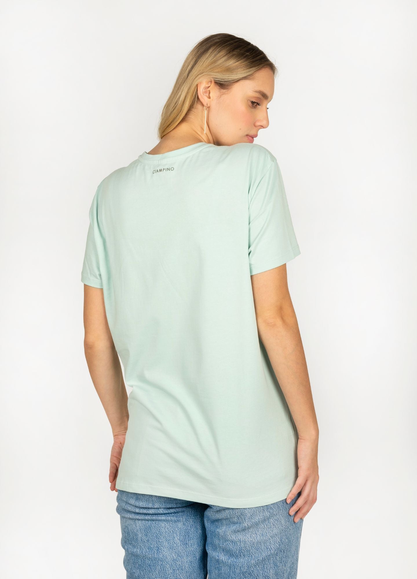 Basic Perezoso Camiseta Regular – Celeste - CIAMPINO