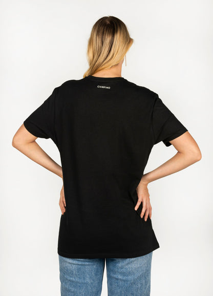 Basic Perezoso Camiseta Regular – Negra - CIAMPINO