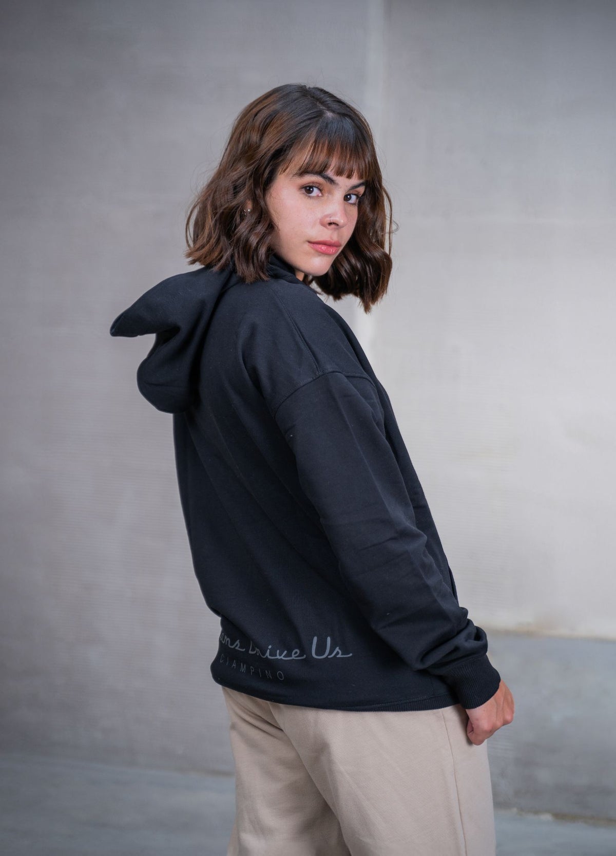 Hoodie Dreams - Negro (N) - CIAMPINO
