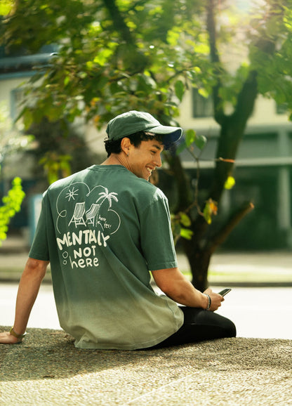 Mentally Not Here Boxy Fit - Verde Gradiente