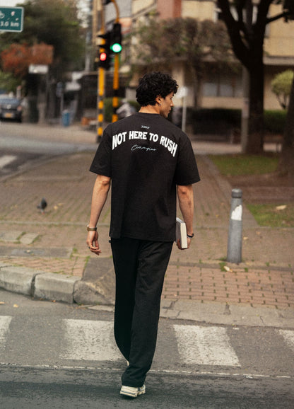 Not Here To Rush Oversized - Negro