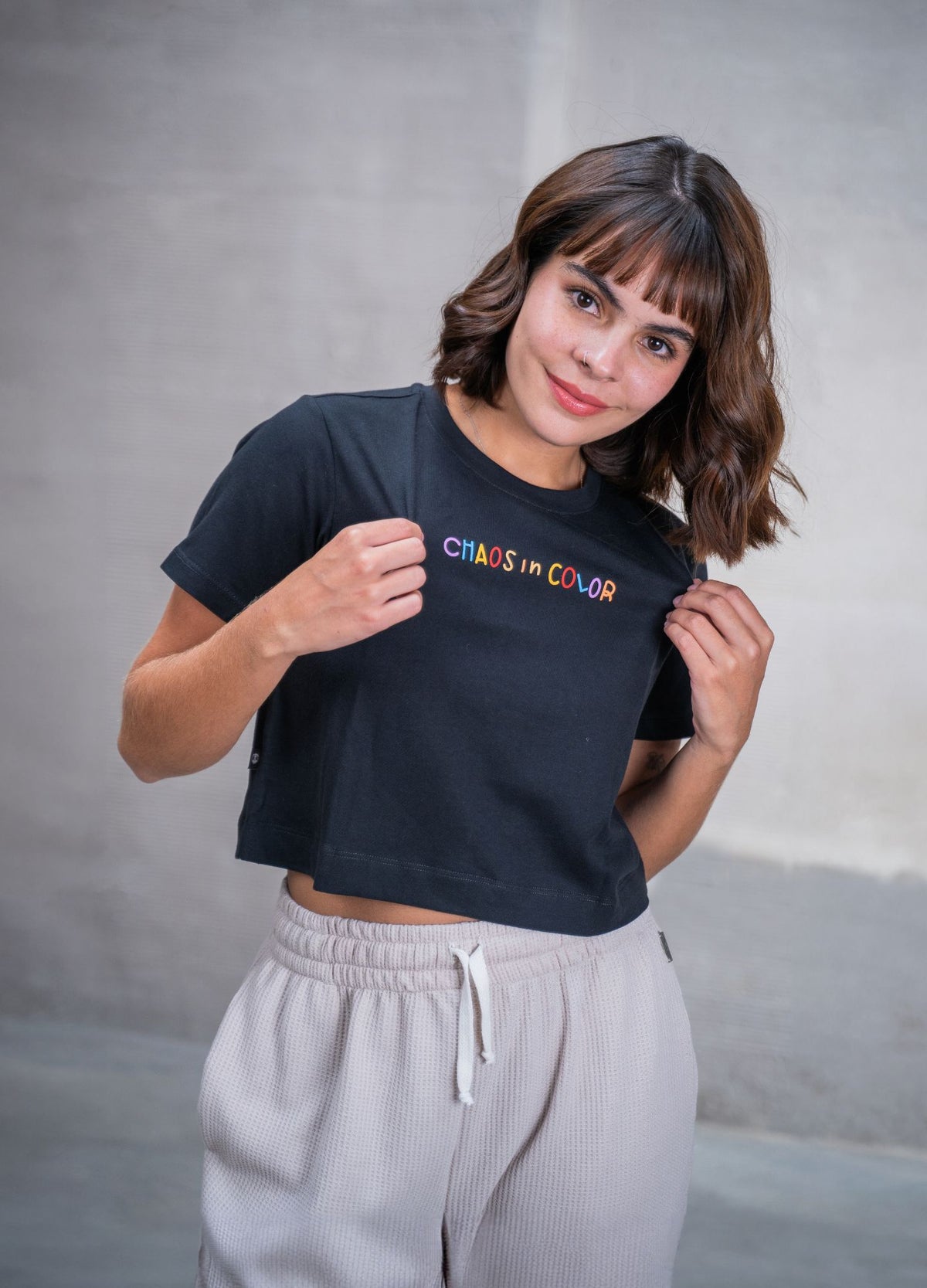 Crop Top Chaos In Color – Negro - CIAMPINO
