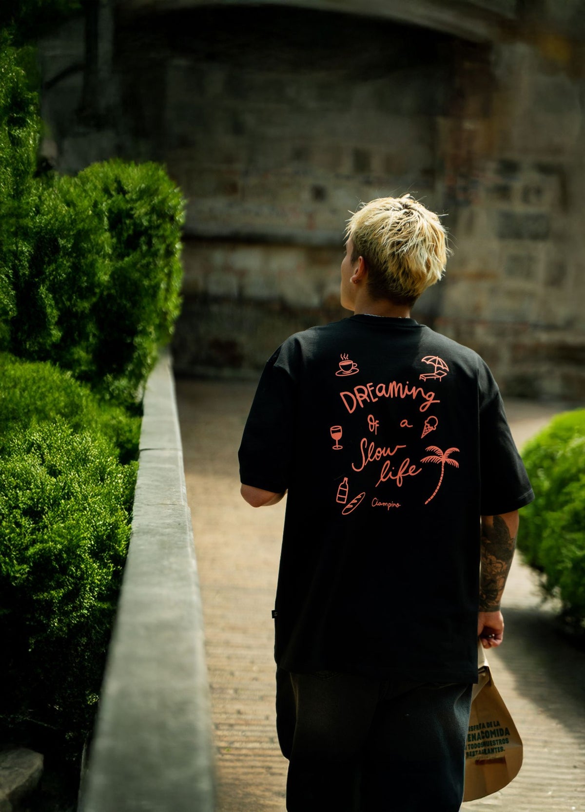 Slow Life Oversized - Negro - CIAMPINO