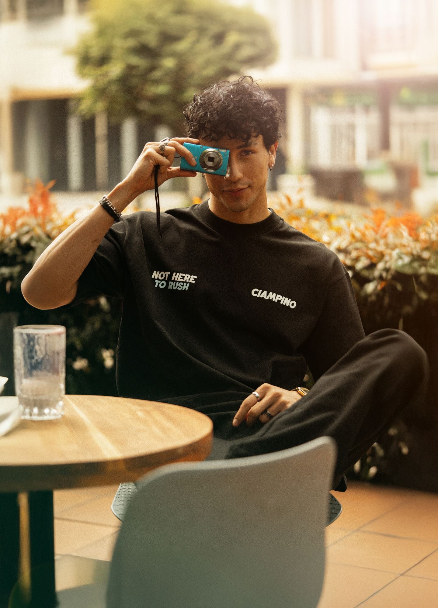 Not Here To Rush Oversized - Negro