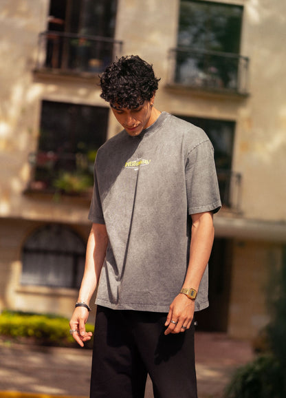 Overthinking Amarillo Boxy Fit - Acid Wash