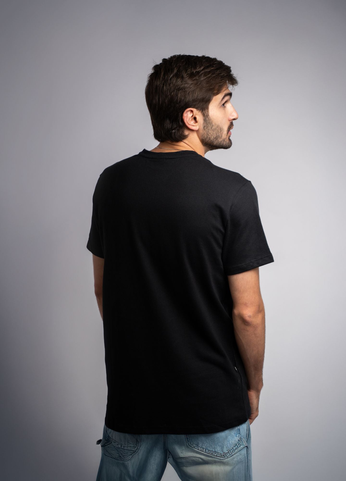 Esencial Regular - Negro