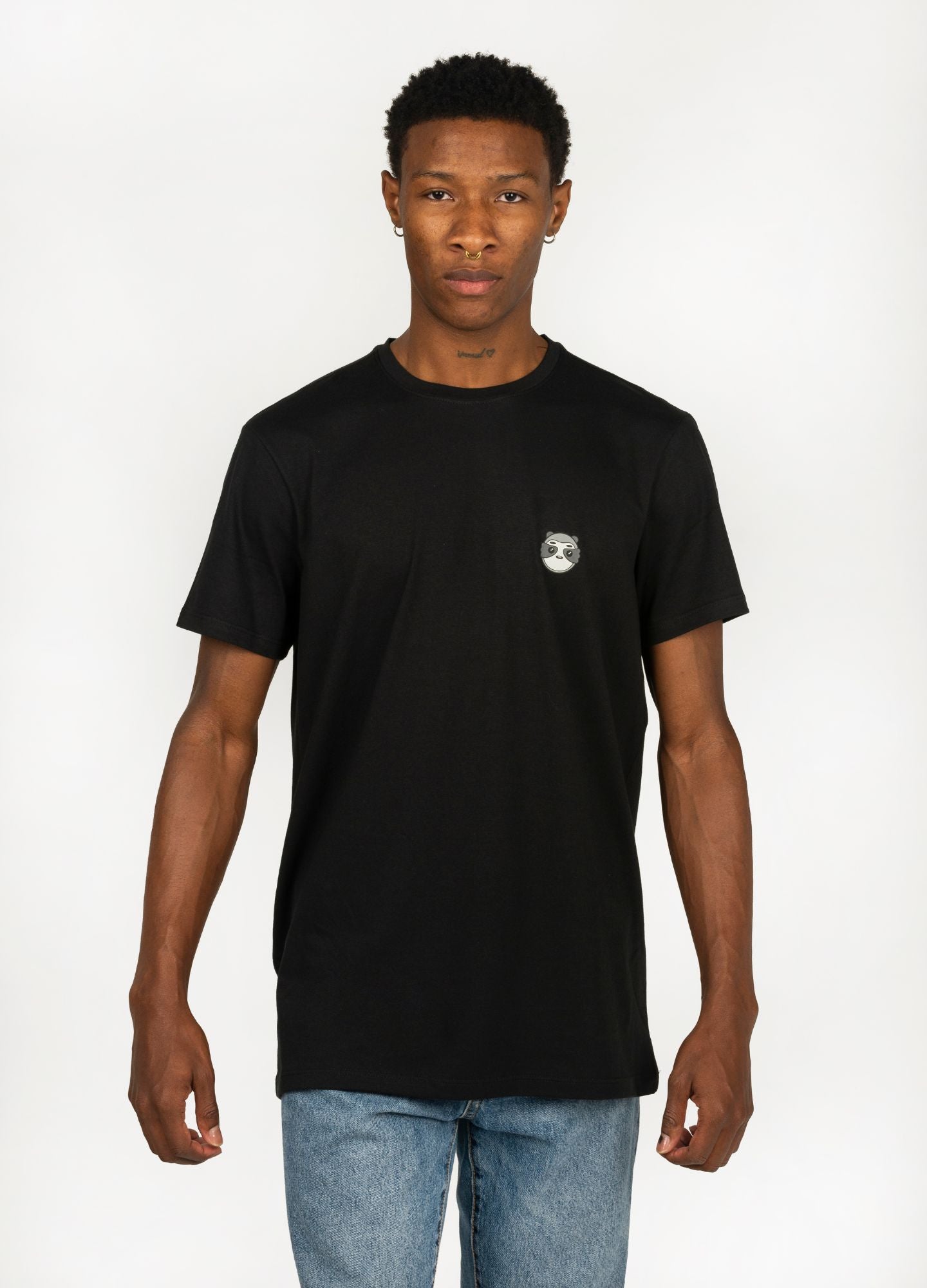 Basic Perezoso Camiseta Regular – Negra - CIAMPINO