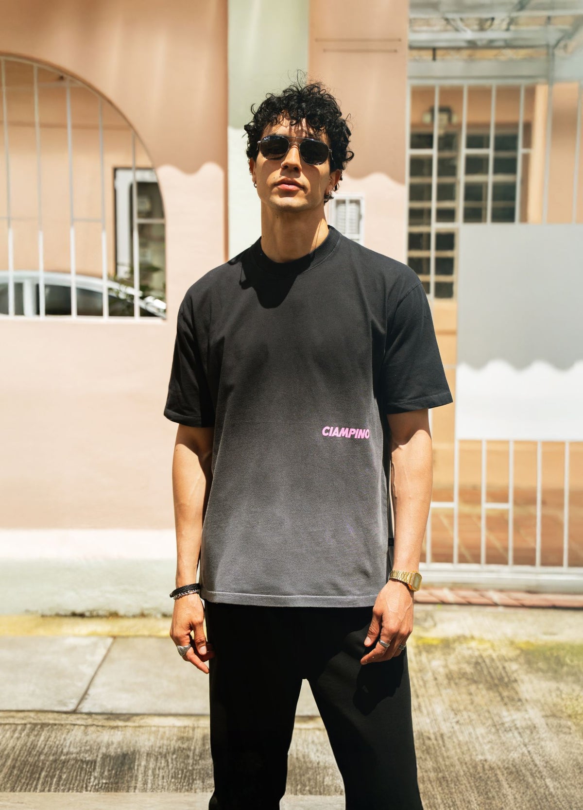 Bold Rosa Boxy Fit - Negro Gradiente - CIAMPINO
