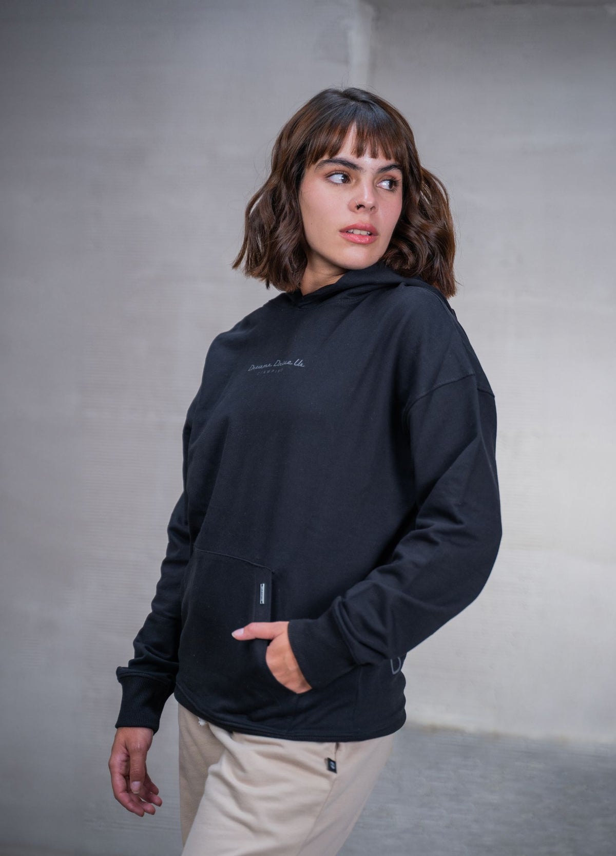 Hoodie Dreams - Negro (N) - CIAMPINO