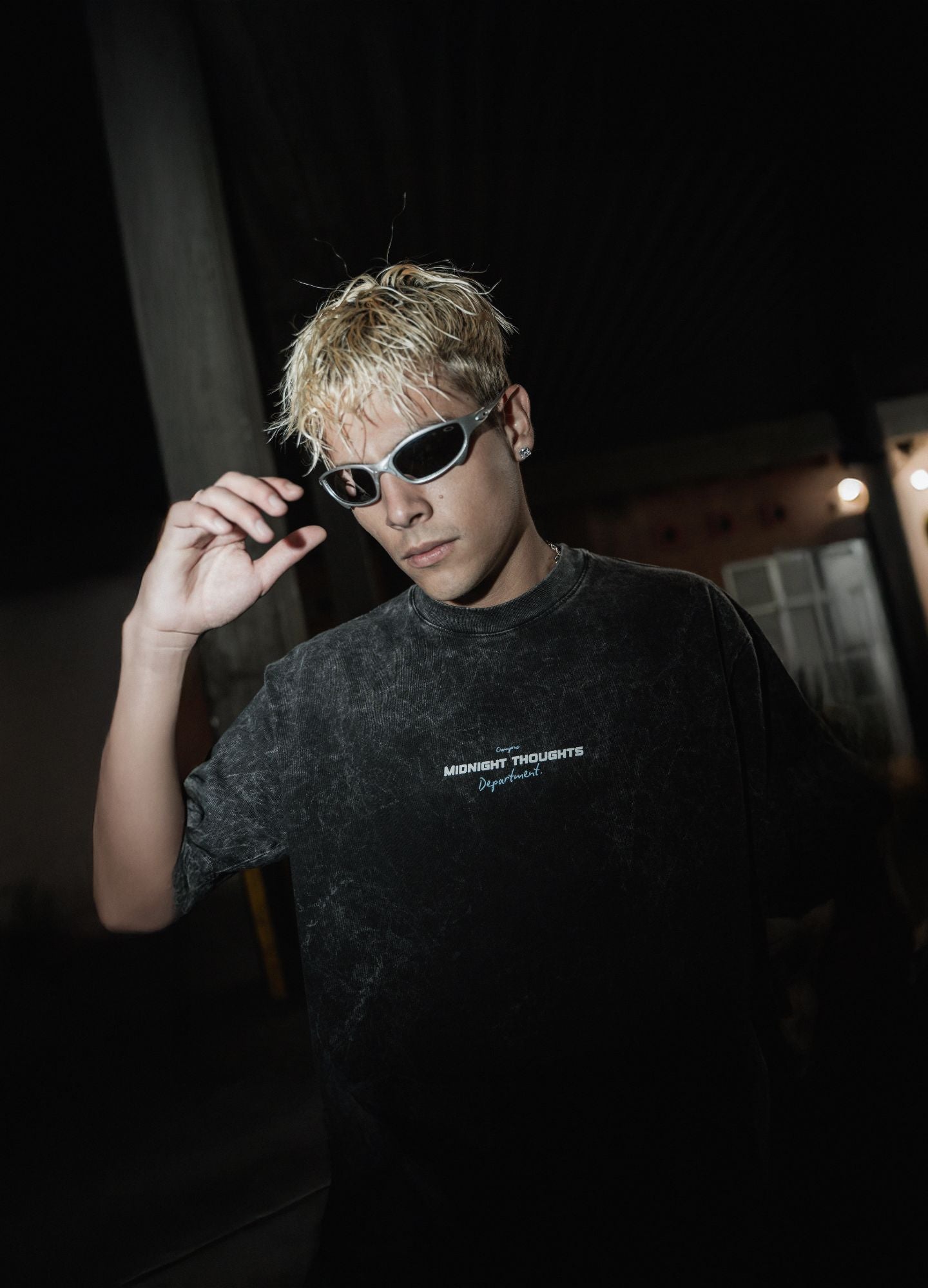 Midnight Boxy Fit - Negro Acid Wash