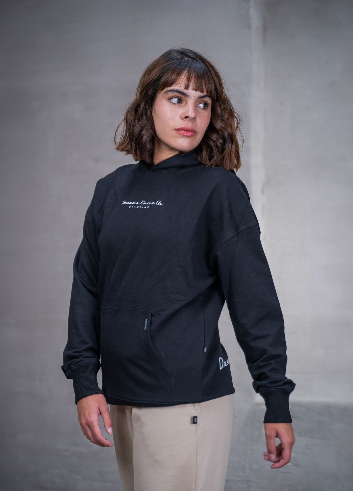 Hoodie Dreams - Negro (B) - CIAMPINO