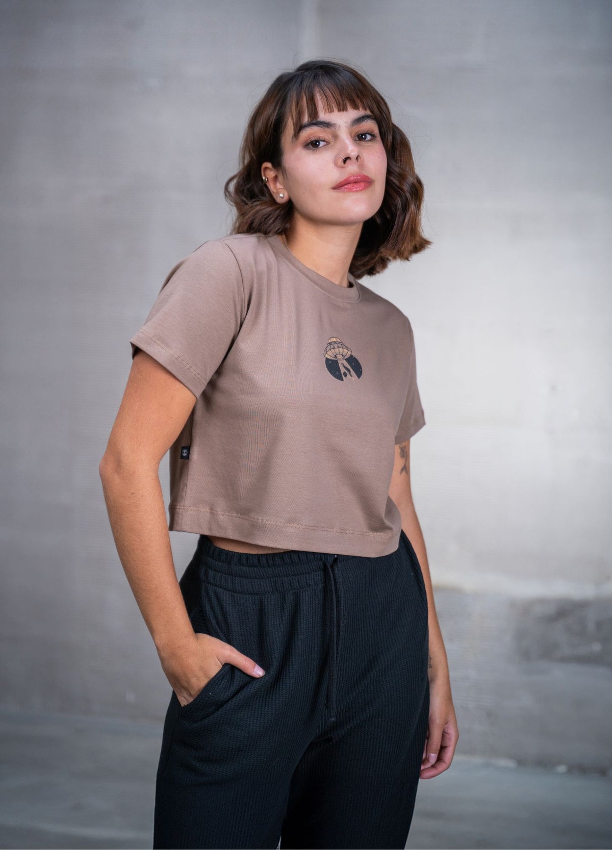 Taken Crop Top – Taupe - CIAMPINO