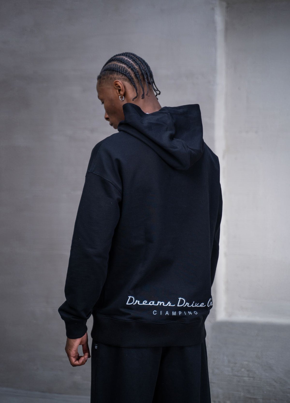 Hoodie Dreams - Negro (B) - CIAMPINO