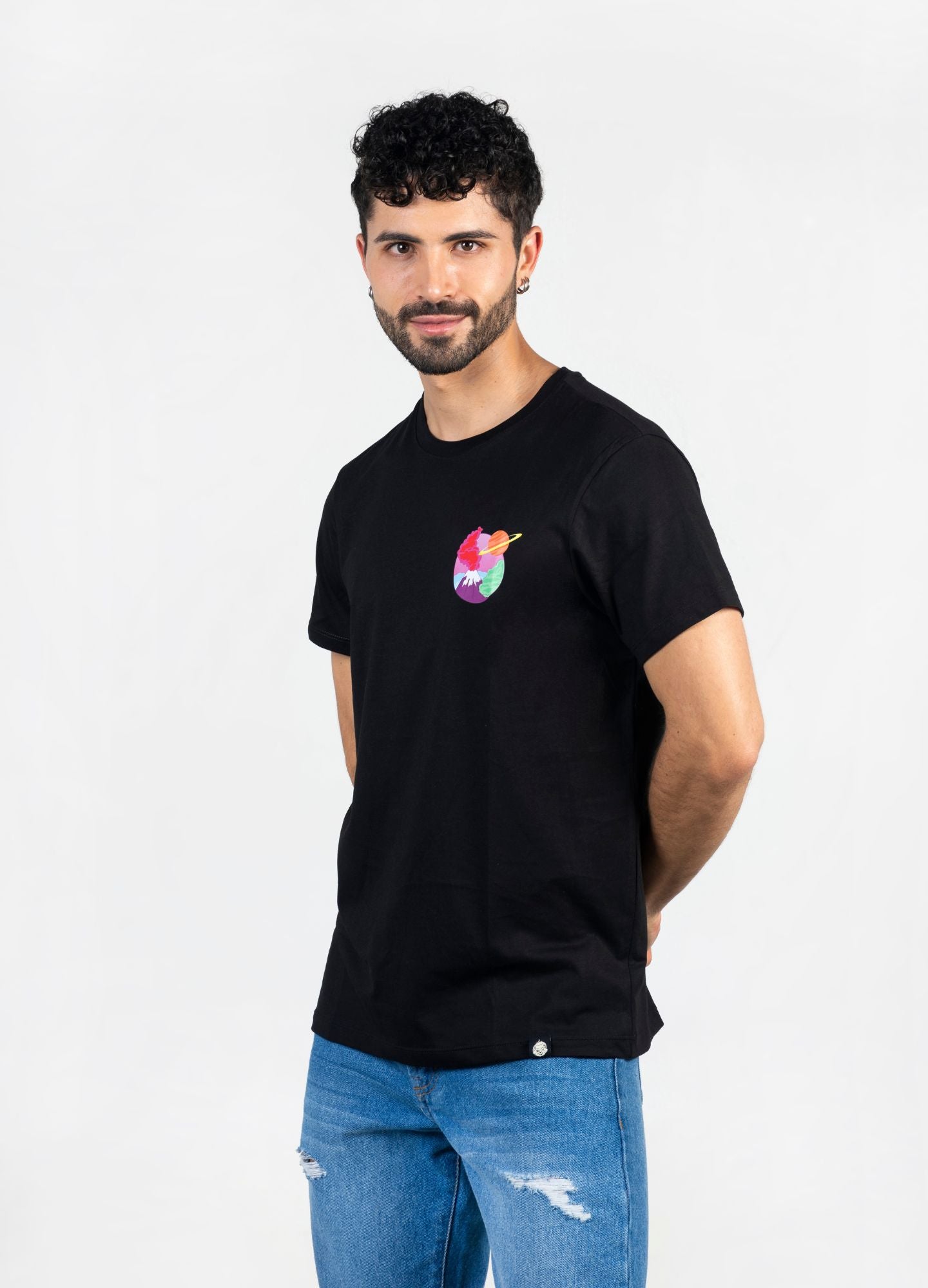 Volcano Camiseta Regular – Negro - CIAMPINO