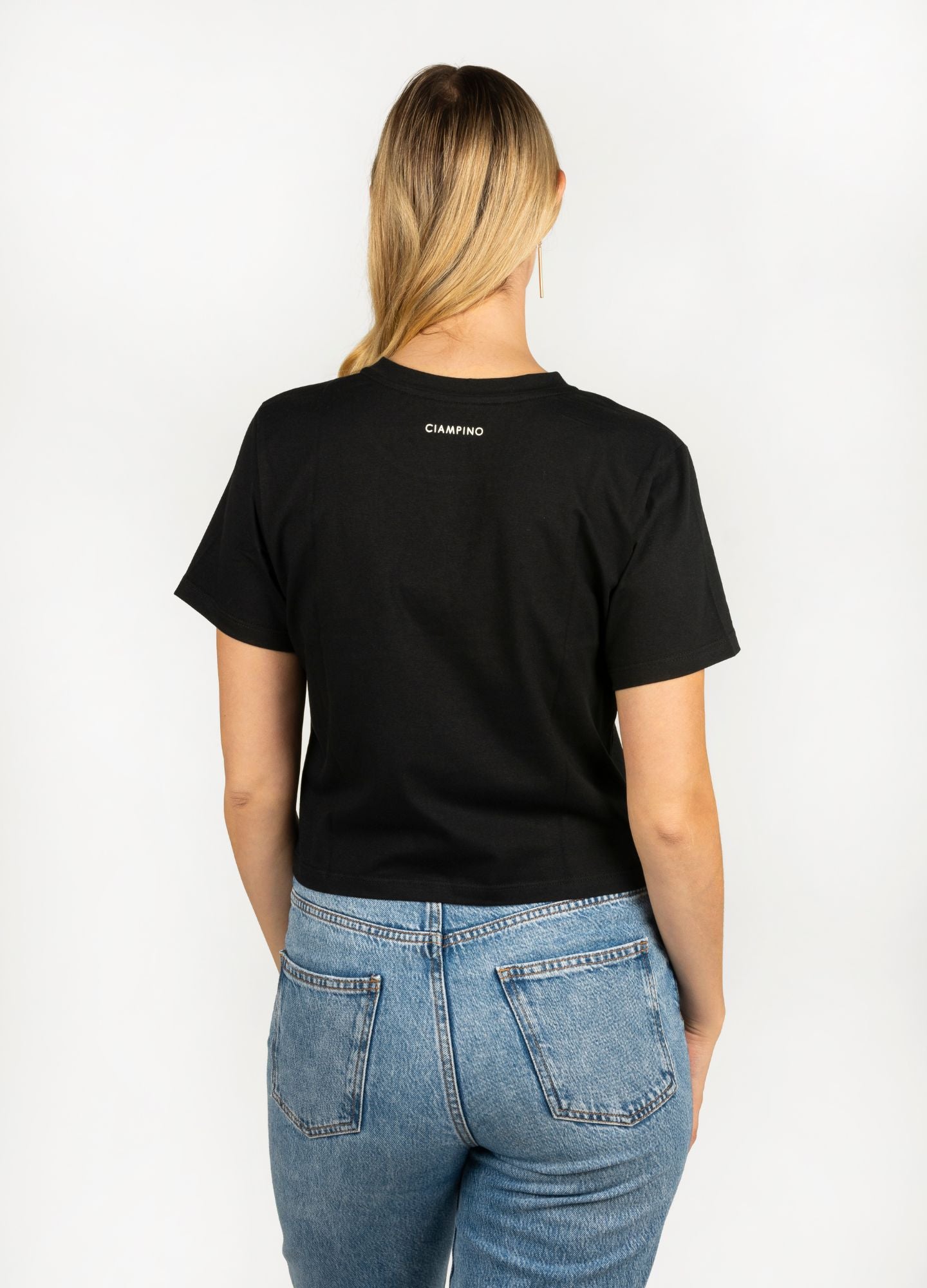 Basic Perezoso Crop Top – Negro - CIAMPINO